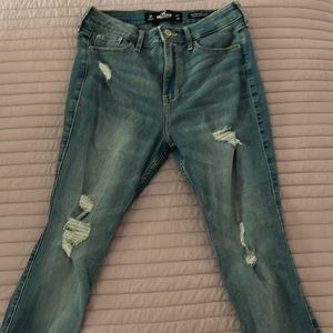 Hollister high-rise super skinny jeans